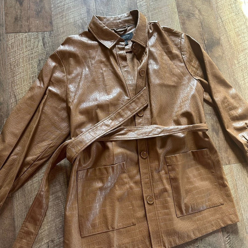 Women's MARC NEW YORK Brown Croc Embossed Faux Leather Jacket M - Picture 1 of 15